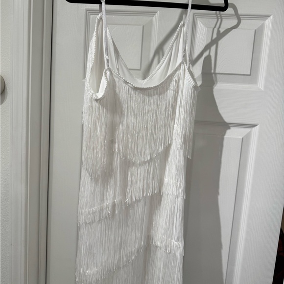 Elegant White Fringe Dress - Picture 2 of 2